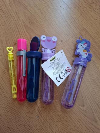 Rôzne pomôcky pre deti na tvorenie a zábavu, 