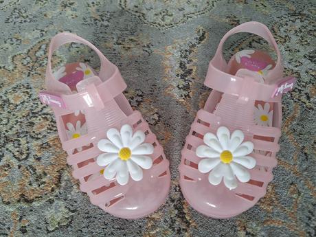 Sandálky jellybunny, 28