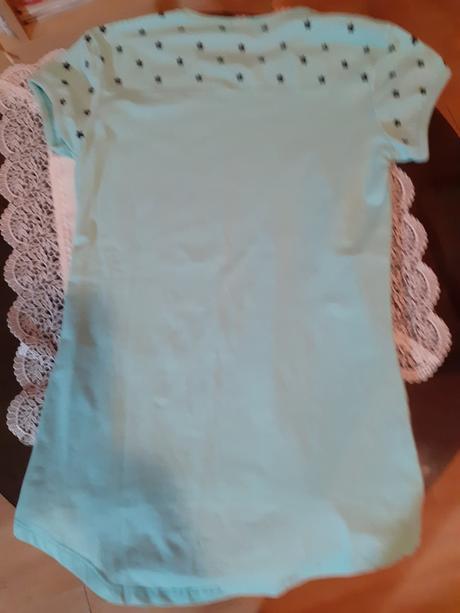 Zelene dievcenske tricko s hviezdickami, 134