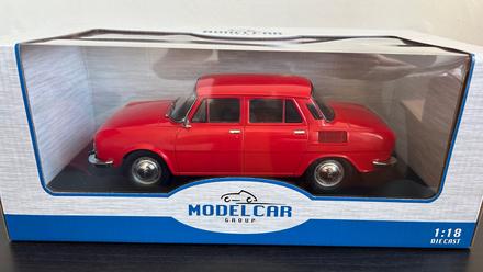 Škoda 100 1/18,