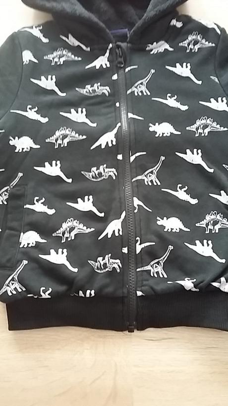 Predám vyteplenú mikinu-bundu, lupilu,110