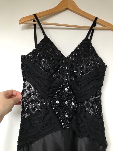 Šaty nádherne 36/38, 38