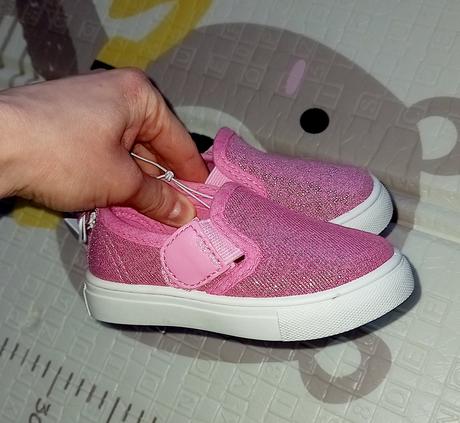 Ružove topánky, fox & bunny,22