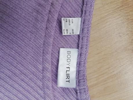 Asimetrický pulóver, 40