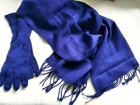Kašmírový šál a pletené rukavice, c&a,l