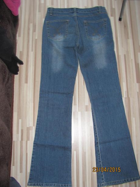 Rifle s kvetom vyšívaným, 158