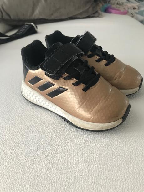 Adidas tenisky, adidas,21
