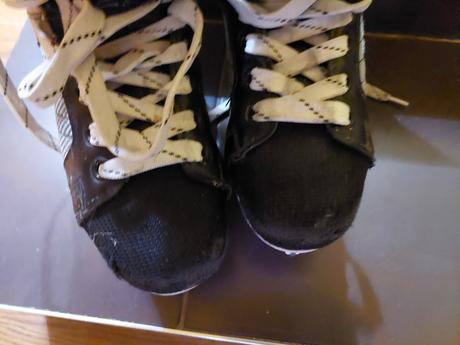 Korčule na ľad, 35