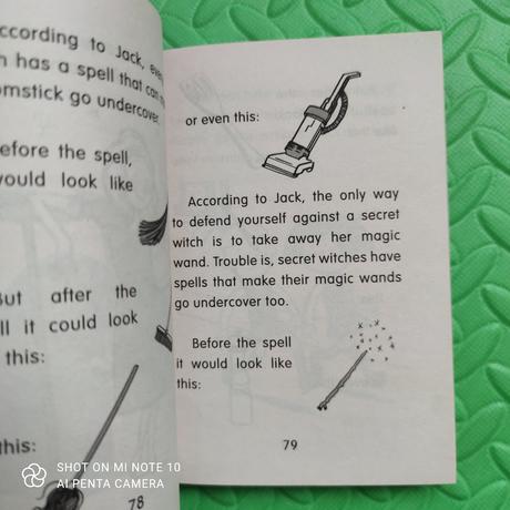 Daisy and the trouble with vampires,