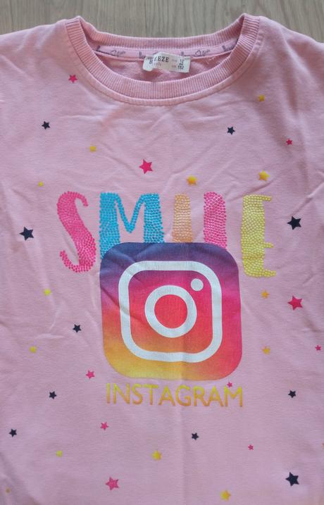 Dievčenské šaty v. 152, 152