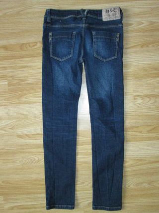 Dievčenské rifličky, c&a,140