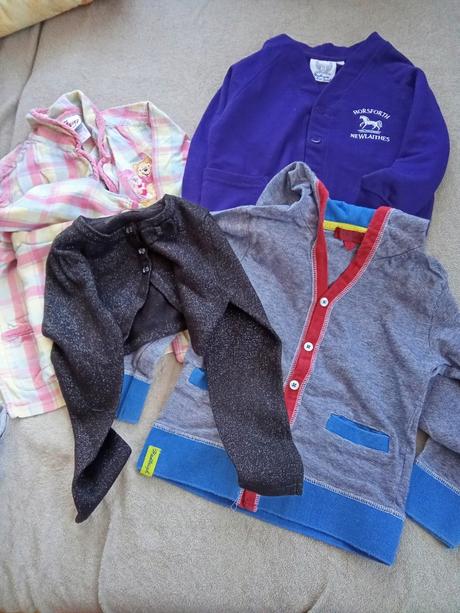 Mikiny, pyžamo, bolerko, 104–116