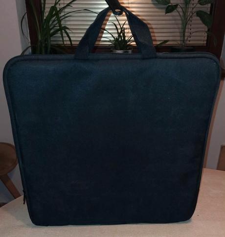 Predám obal (tašku) na notebook,