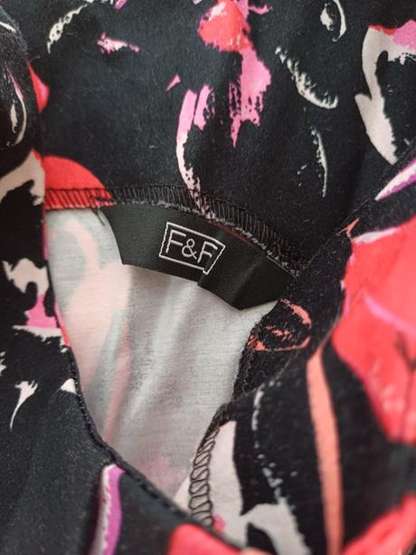 Červené puzdrove saty, f&f,xs