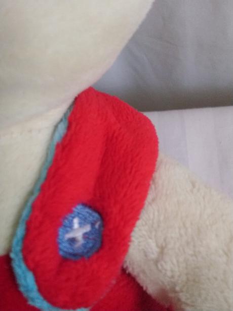 Plyšový farebný macko s nohavicami, 40 cm,