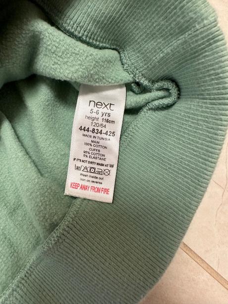 Mikina next, next,116