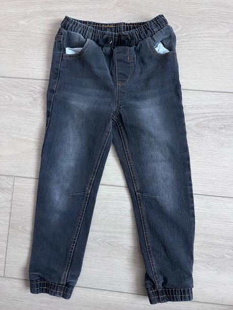 Čierne rifle, pepco,110