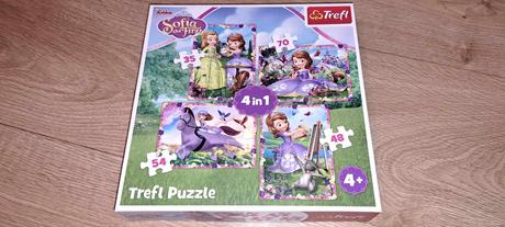 Puzzle 4 v 1 - sofia prvá -  ako nové, 