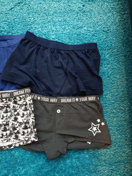 Chlapčenské trenirky, 140