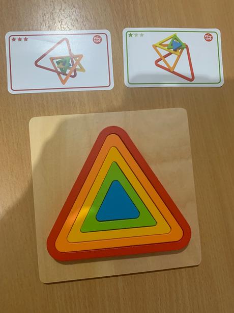 Drevené skladacie trojuholniky,