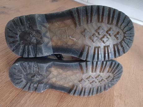 Topánky dr. martens, 32