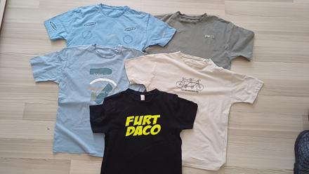 4 + 1 tričko, reserved,164