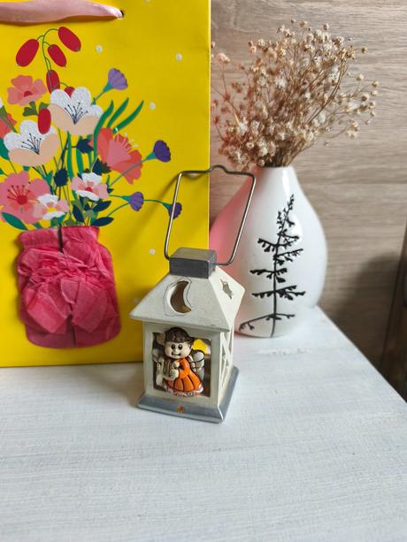 Lampášik s anjelom, 