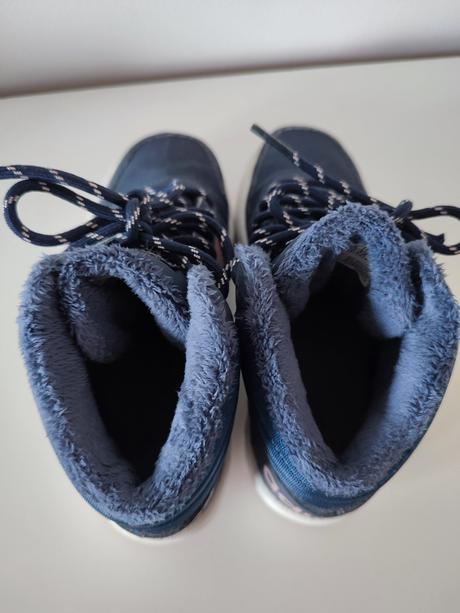 Zateplené kotníkové tenisky, adidas,32