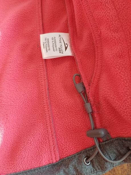 Softshelová bunda, 134