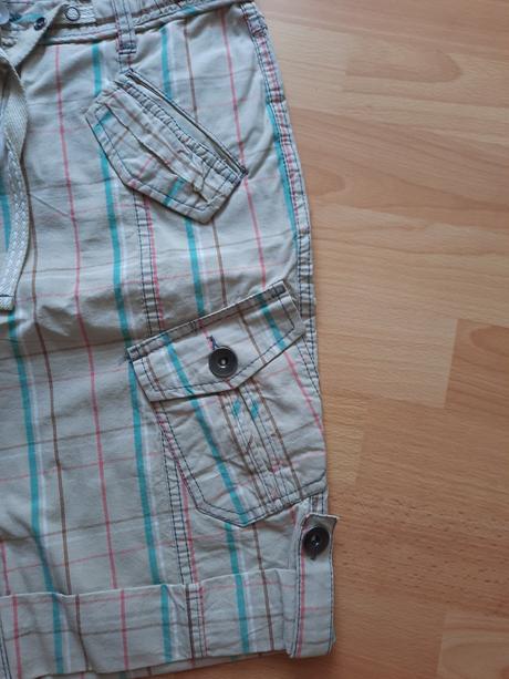 Dámske šortky /trojštvrťáky 2v1, gate,xs