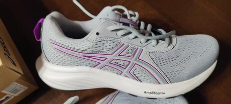 Nové botasky asics gel-contend 9, asics,36