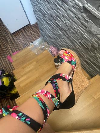 Ovinovacie sandalky tina & co, 40