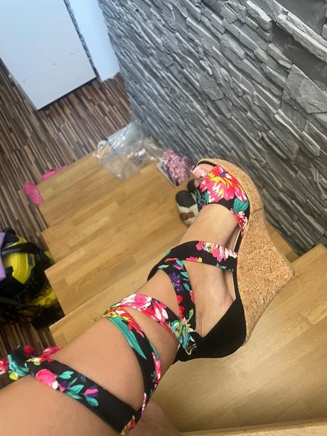 Ovinovacie sandalky tina & co, 40