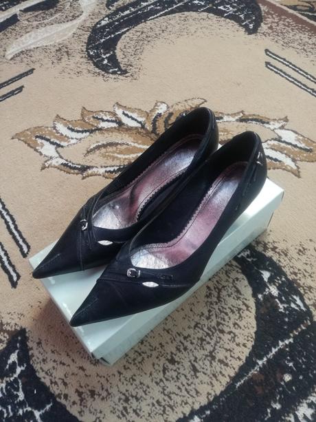 Dámske lodičky, baťa,39