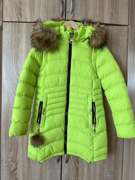 Zimna bunda velkost s-m, s