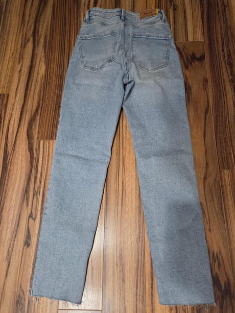 Rifle s vysokým pásom, stradivarius,xs