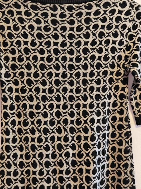 Guess original monográn svetríkové nadčasové šaty, guess,s