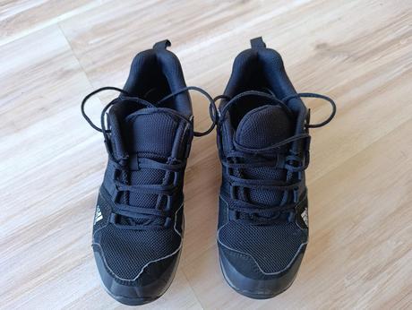 Turistické tenisky, adidas,35