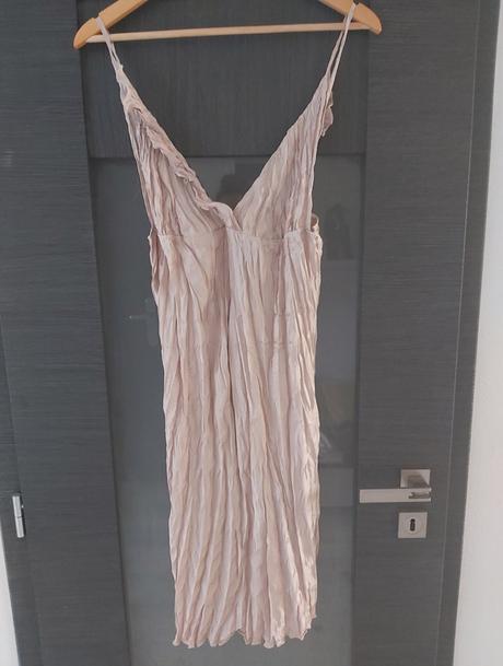 Nočná košeľa, 40