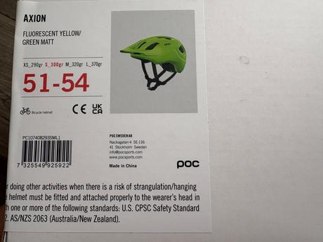 Poc cyklisticka prilba, m