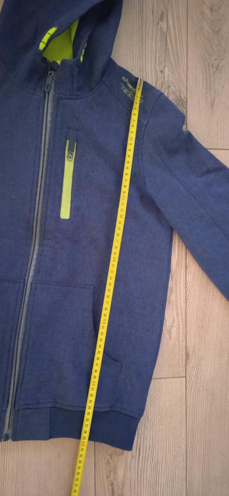 Chlapčenský kabát, chapter young,158