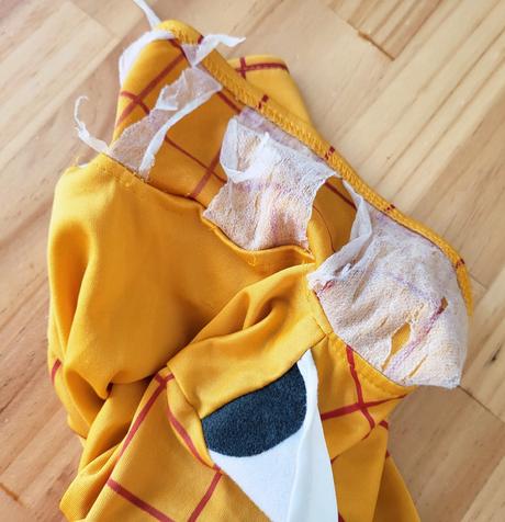 Kostým toy story na 3-4 roky,