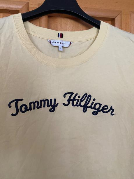 Tommy hilfiger v.s, tommy hilfiger,s