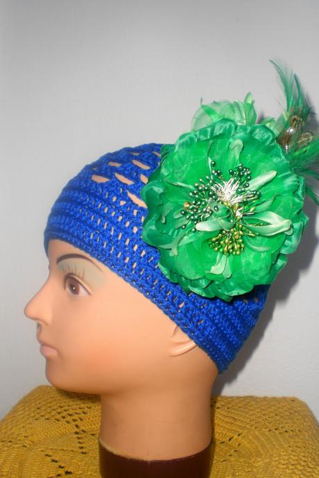 Háčkovaná čiapočka modrá , 104