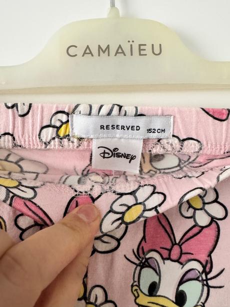 Bermudy, reserved,152