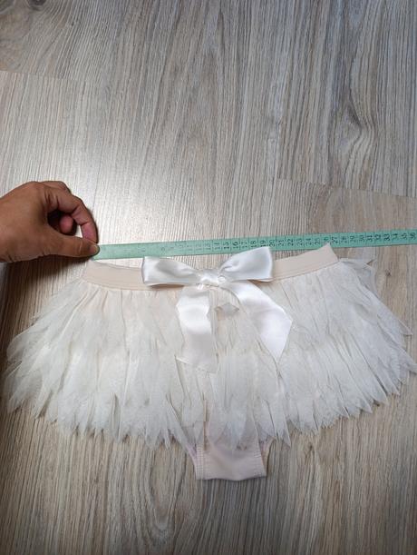 Ozdobné nohavičky na tanečnú, 140