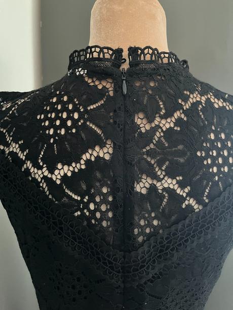 Čierne šaty s krajkou, h&m,m