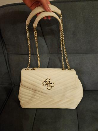 Kabelka guess, guess