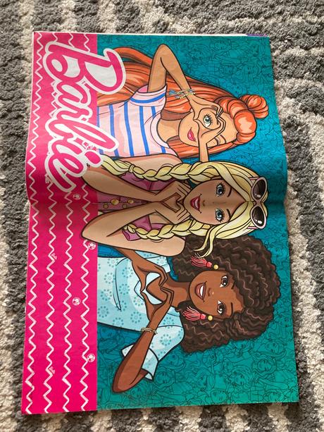 Barbie časopisy a plagáty, 