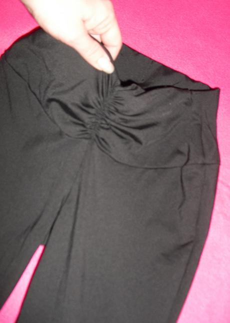 Shein luxusne leginove nohavice, xs